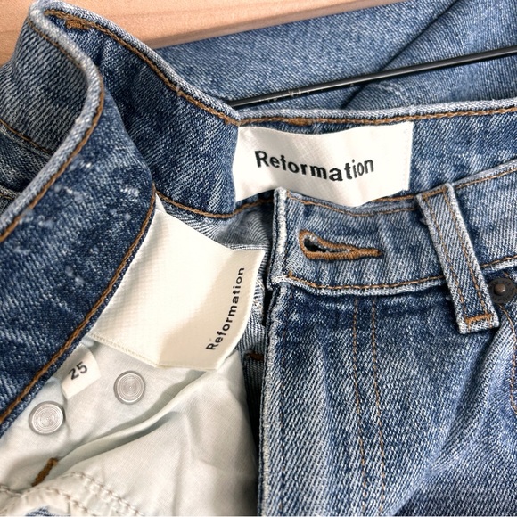 Reformation Hepburn High & Skinny Jeans in Medium Wash Distressing size 25 - Picture 10 of 12